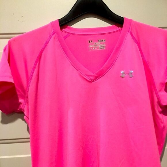 Under Armour Tops - Women’s Shirt Sleeve Under Armor T-shirt